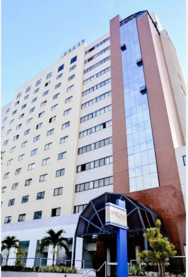 Loft No Condominio Celita Franca Executive Aparthotel Feira de Santana Kültér fotó